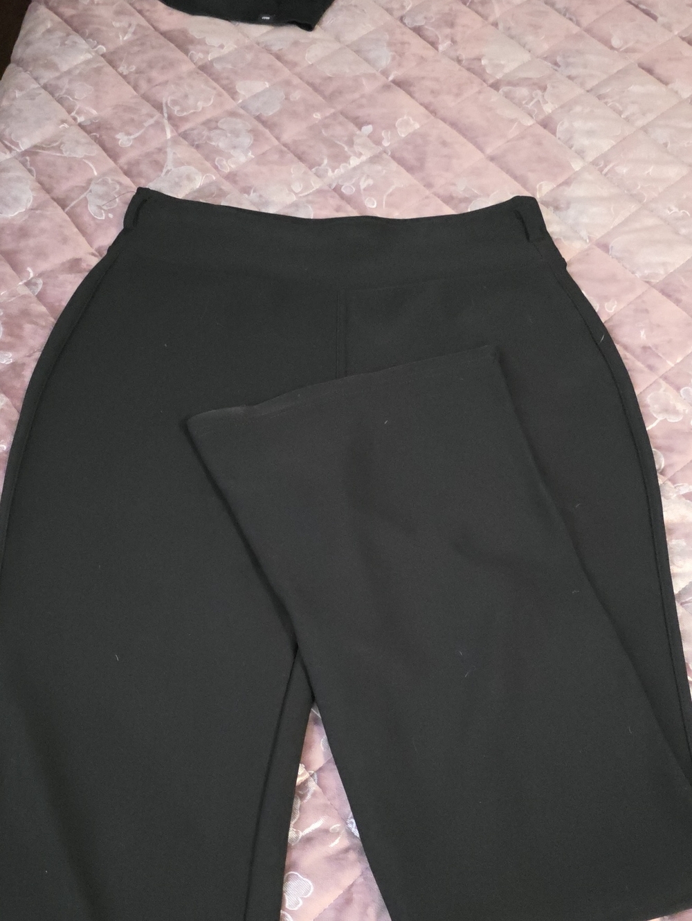Classic Black Pull-On Stretch Pants for Women